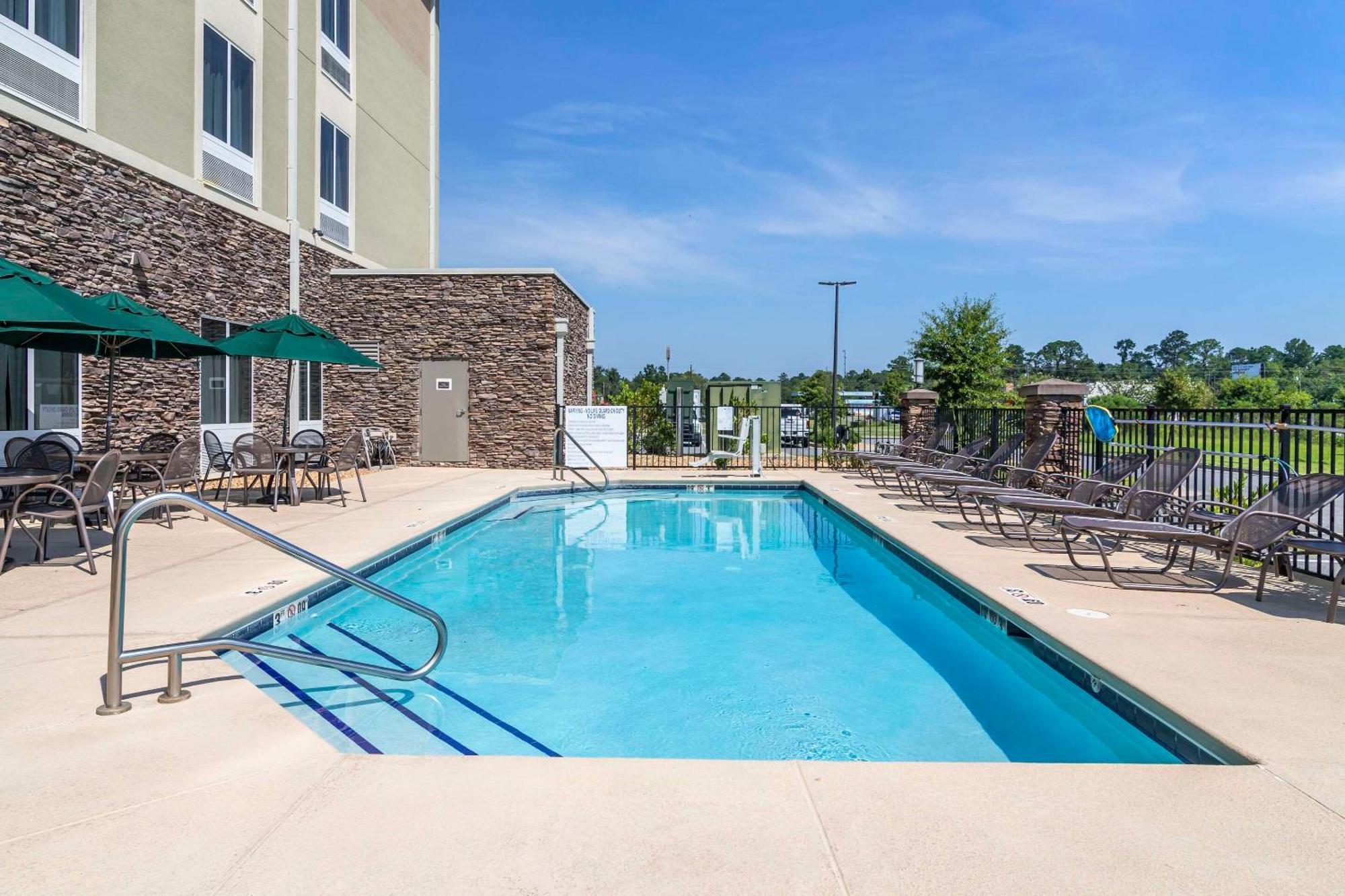 Comfort Inn & Suites Valdosta Luaran gambar
